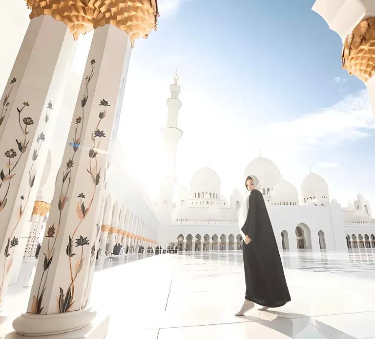 أبوظبي من دبي: جامع الشيخ زايد وفيراري وورلد، مع النقل — صورة 5
