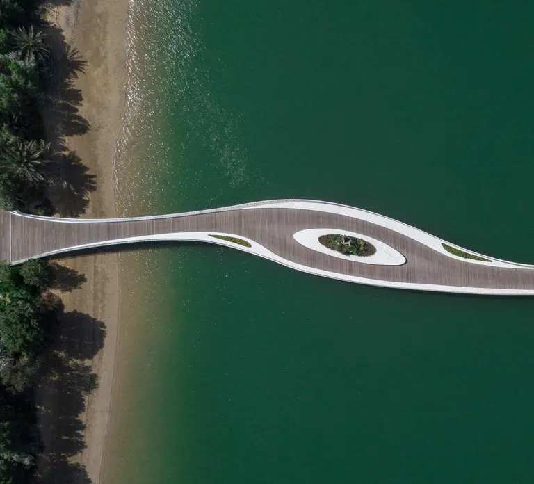 جزيرة النور وبيت الفراشات — صورة 6