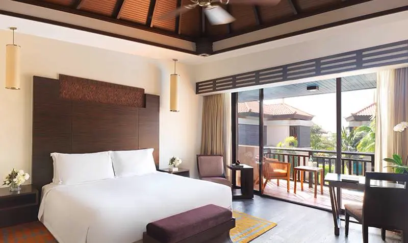 Premier Lagoon View Room