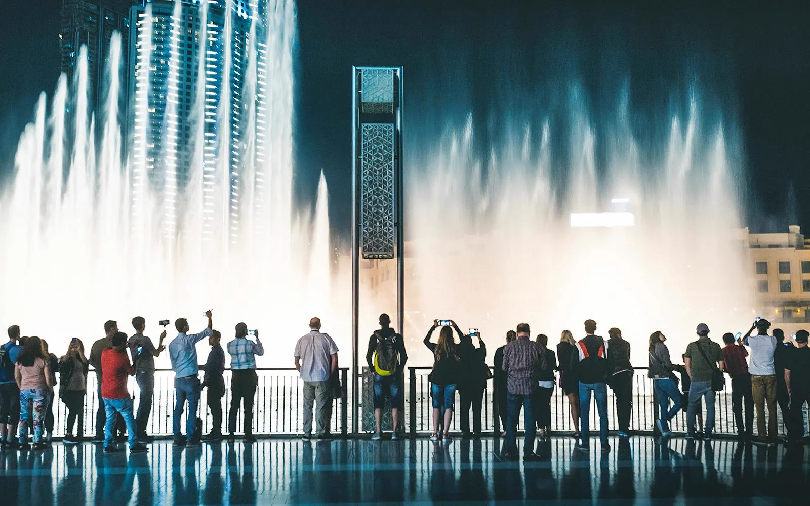 Dubai Fountain Boardwalk and Lake Ride — photo 1