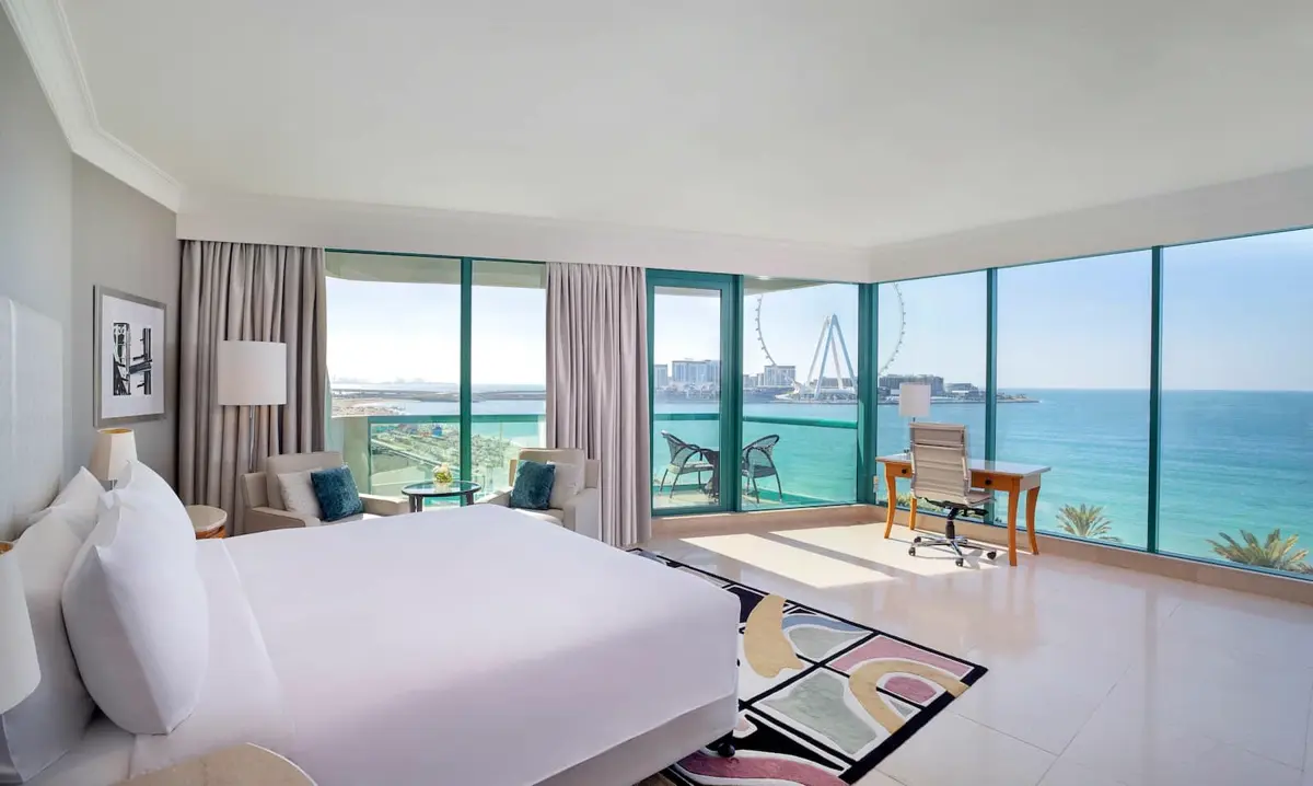 King Corner Alcove Room with Sea View