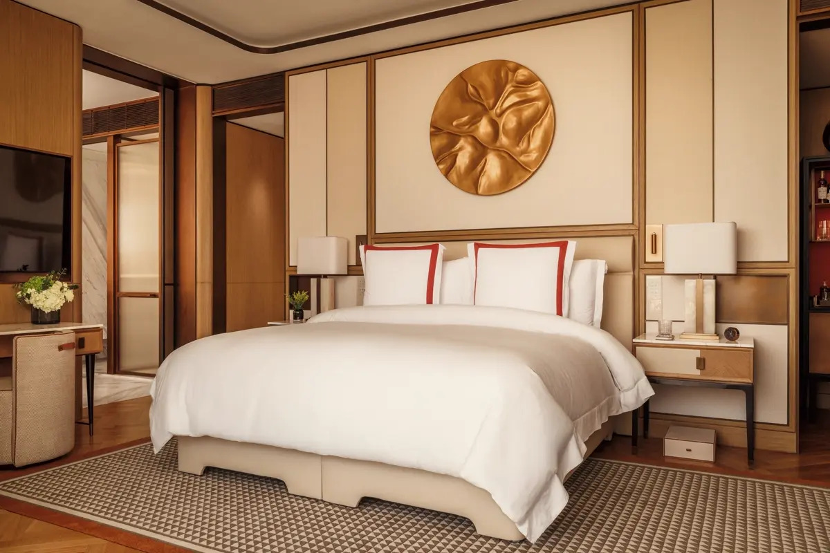 Promenade Deluxe Room