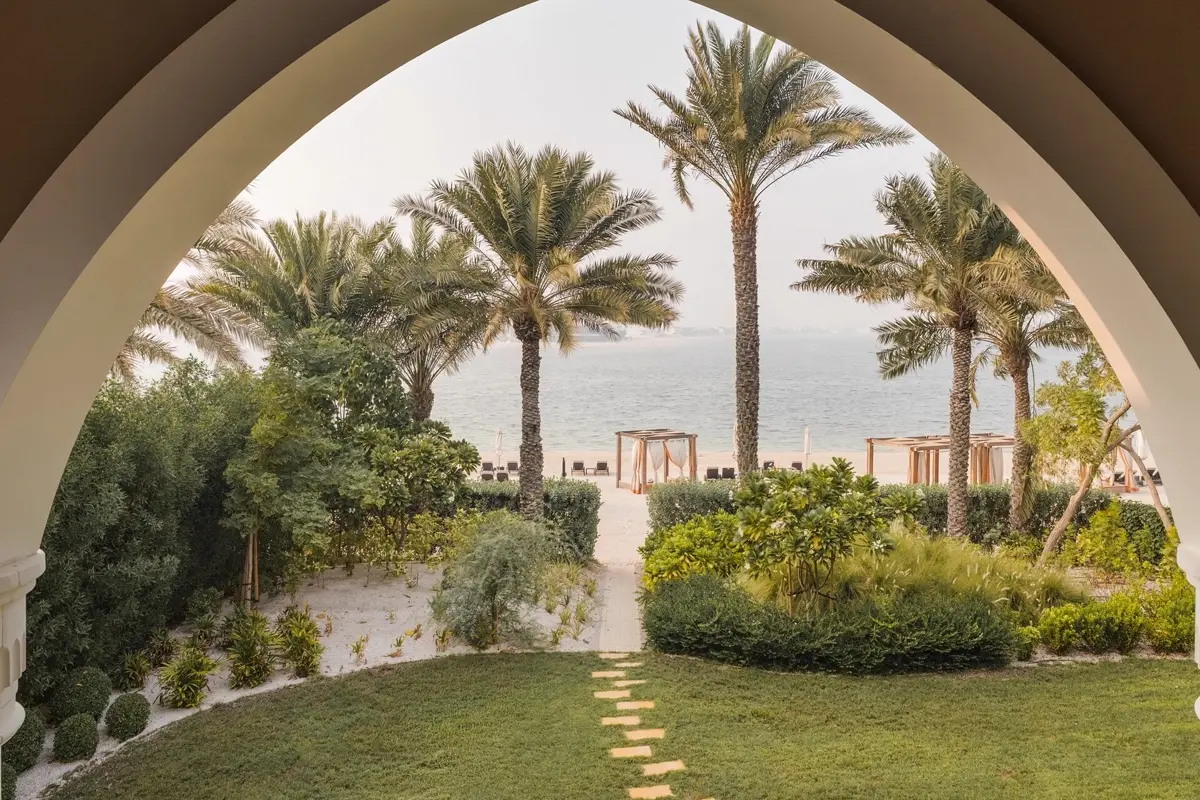 Five Bedroom Royal Beach Villa