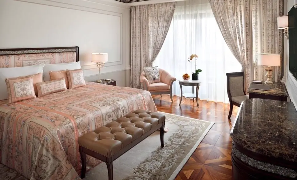 Deluxe Versace Room City View