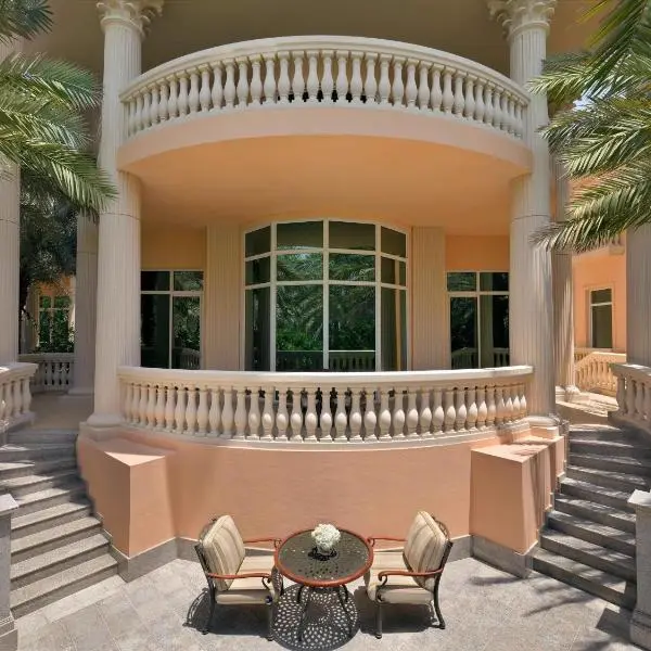 Raffles Royal Villa (Four Bedroom)
