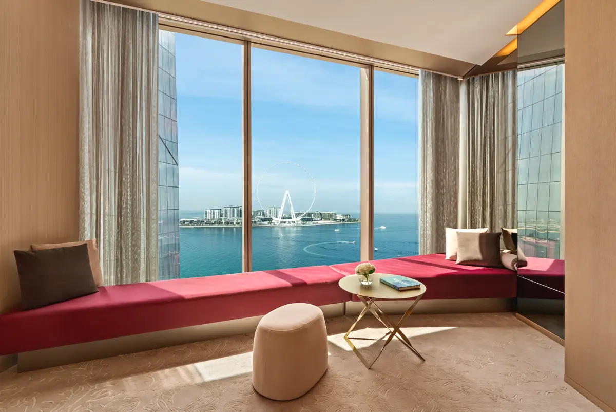 Panorama Room