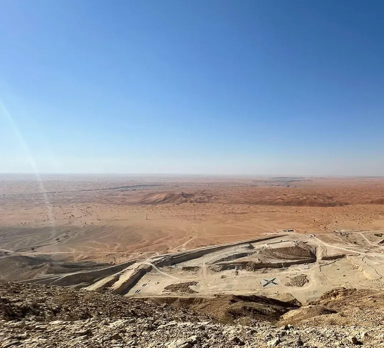 مغامرات الصحراء في الشارقة: الطيران الشراعي والباجي — صورة 1