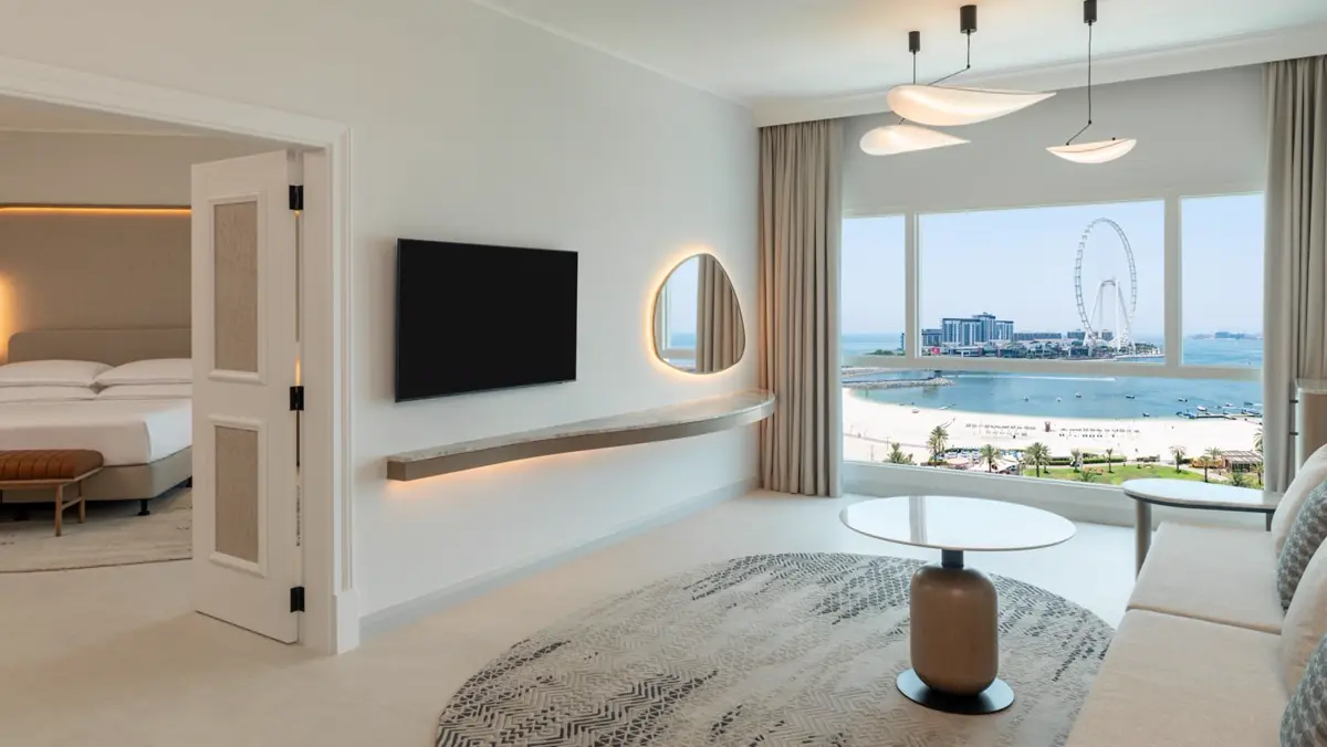 Executive Suite Sea View