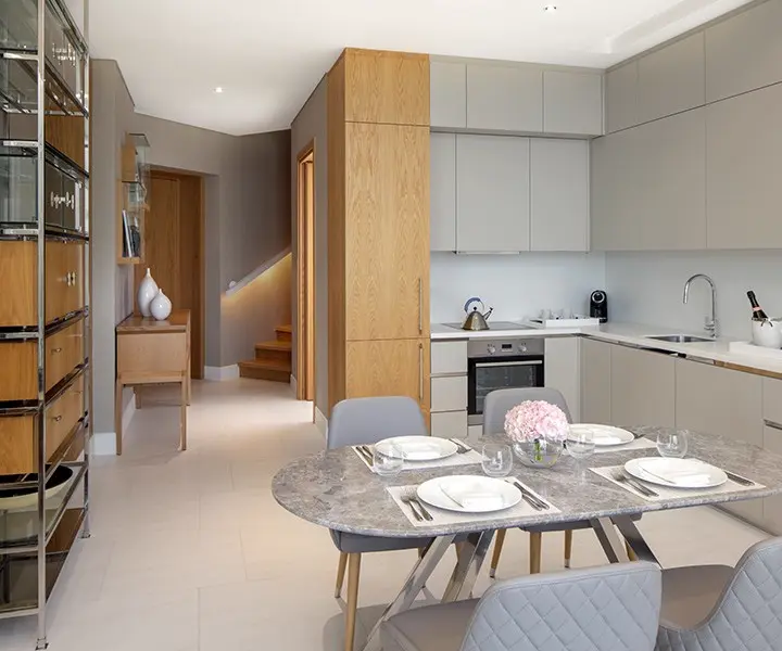 Cloud Living One Bedroom Duplex & Balcony